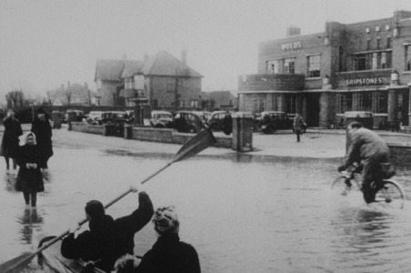 Loughborough Rd, Wolds Hotel 1947.