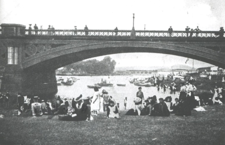 Trent Bridge c1905