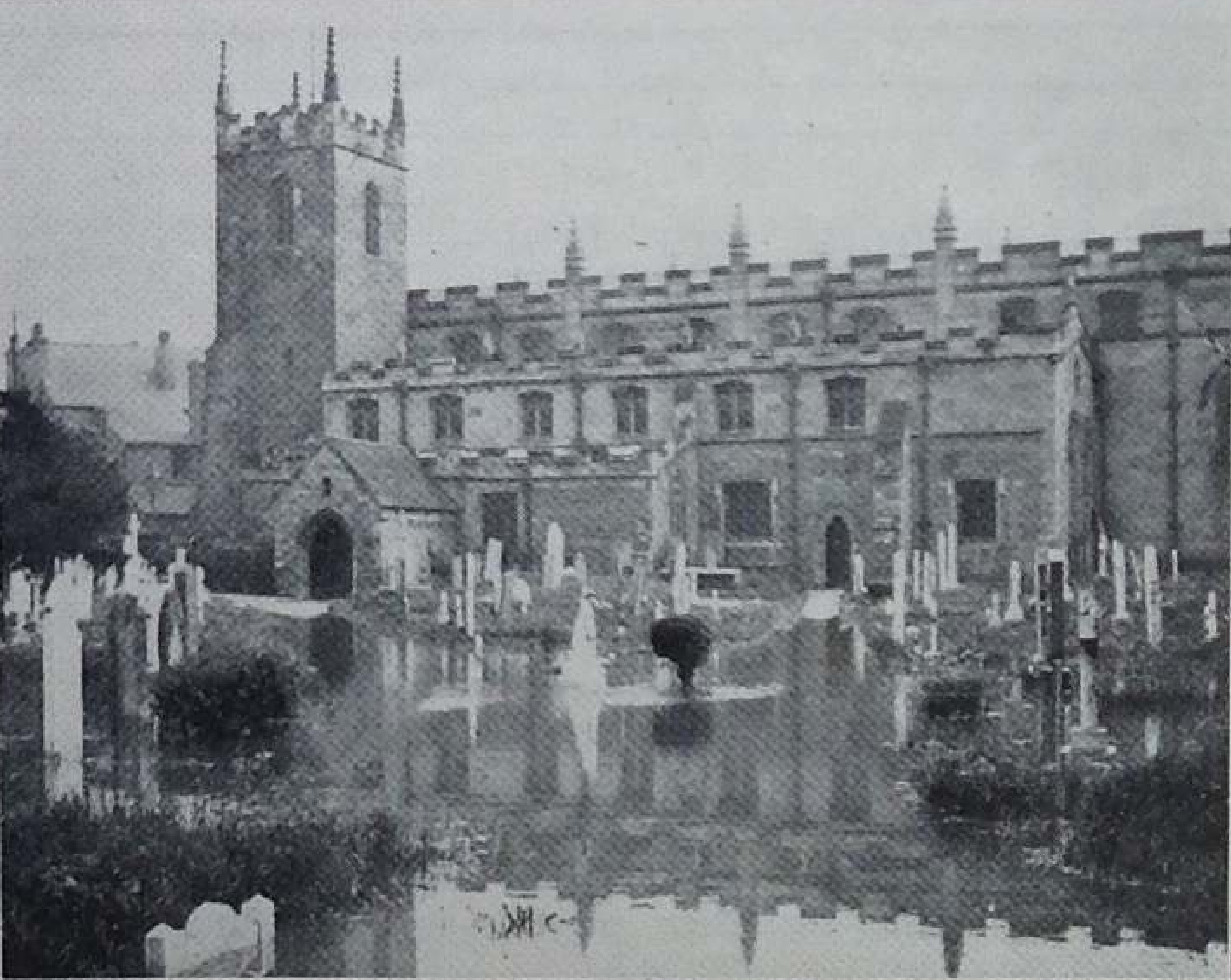 1932-flood-churchyard